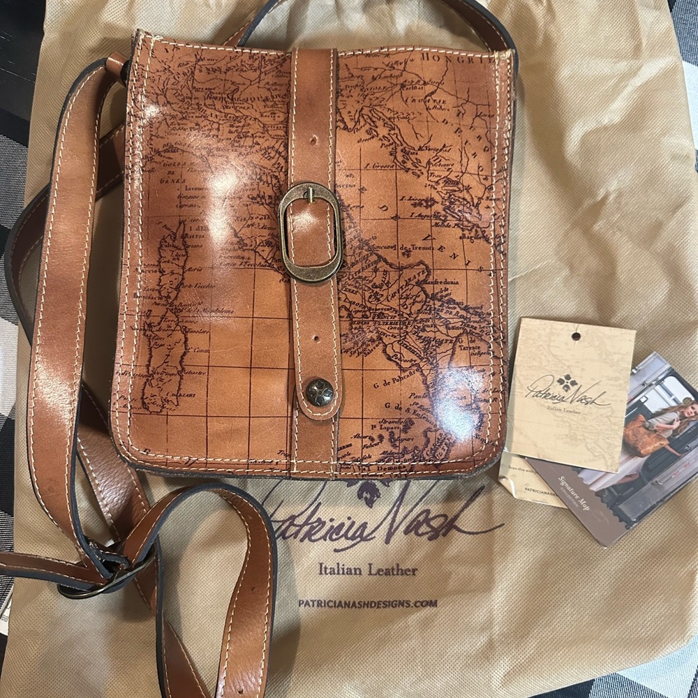 Patricia Nash, like new crossbody, leather